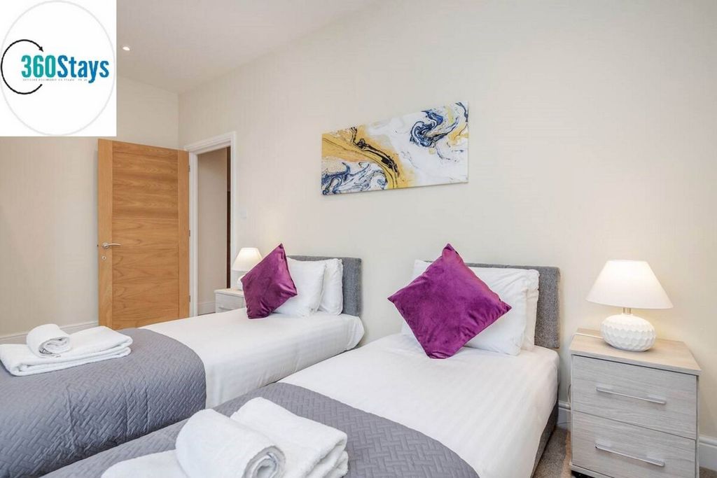 Additional image 20 of 2 bed flat to rentQueen Street, Maidenhead SL6