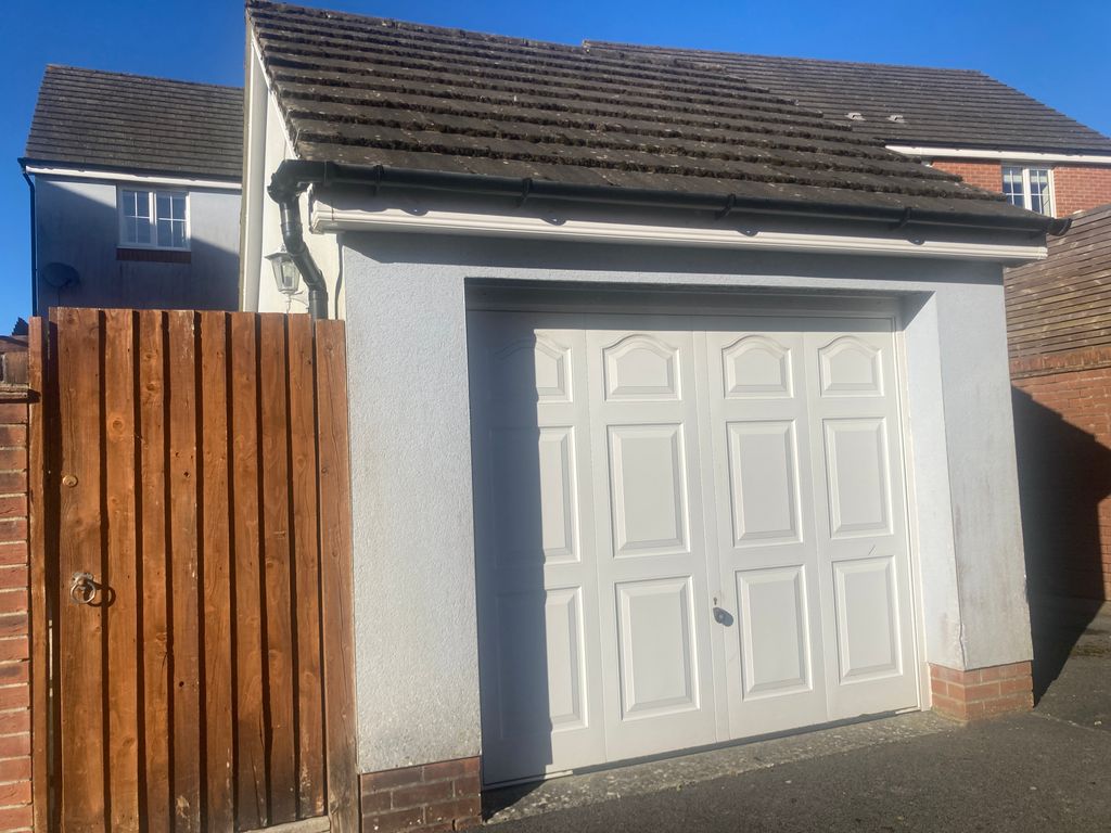 Additional image 13 of 3 bed property to rentMaes Yr Ehedydd, Carmarthen SA31