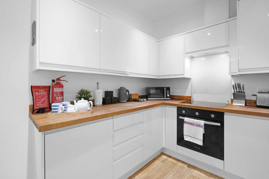 Additional image 15 of 1 bed flat to rentEaston Street, High Wycombe HP11