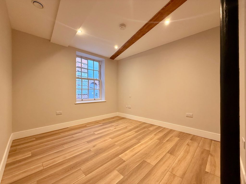 Additional image 11 of 2 bed flat to rentPrinces Drive, Worcester WR1