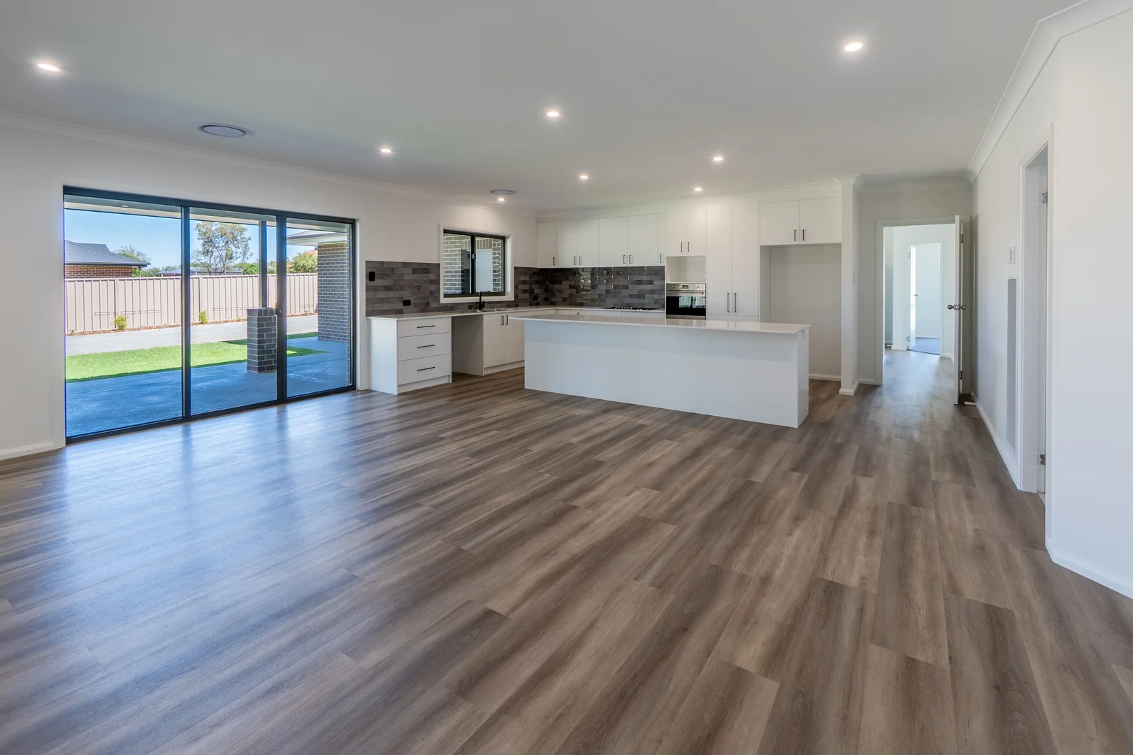 Additional image 9 of 14 Kingdon Drive, Coolamon NSW 2701