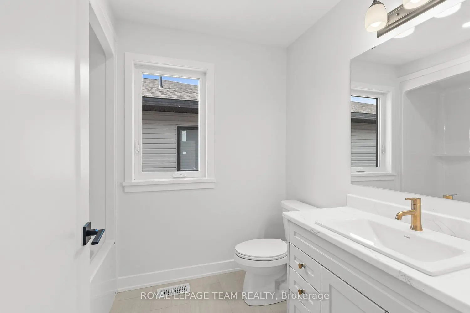 Additional image 15 of 1004 Moore Street