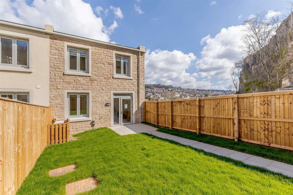 Additional image 9 of 3 bed terraced house to rentMorningside Walk, Matlock Spa, Matlock DE4