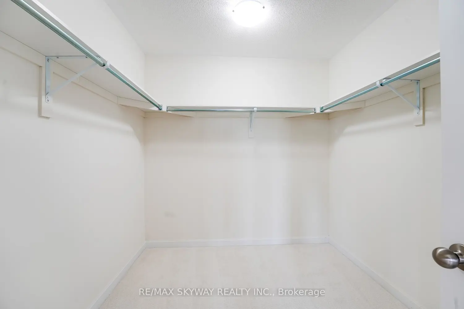 Additional image 17 of 76 Golf Links Drive