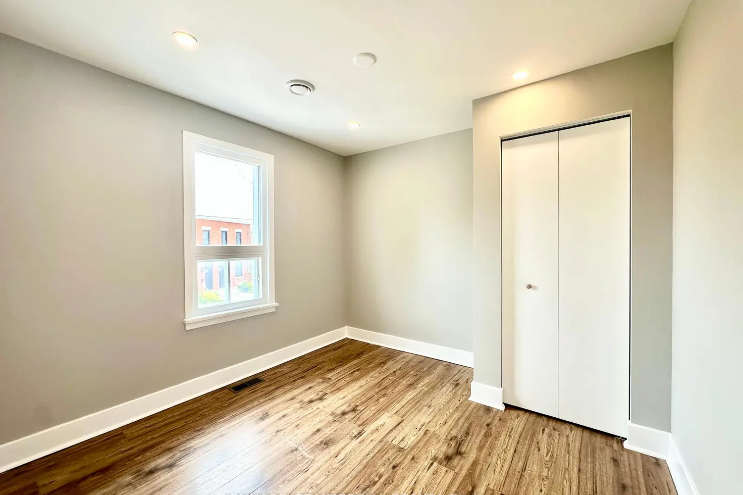 Additional image 9 of 240 Marier Avenue