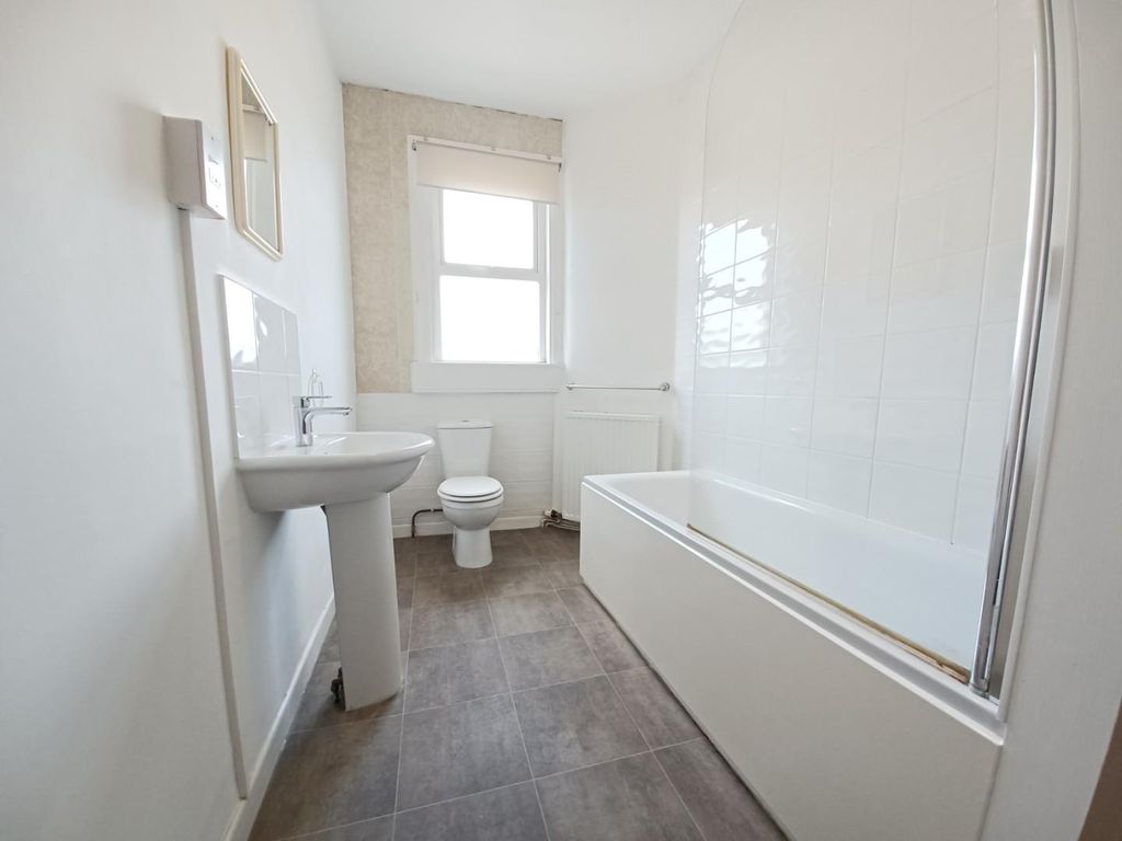 Additional image 9 of 5 bed detached house to rentWest Avenue, Bath, Somerset BA2