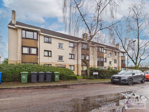 Dunblane Drive, East Mains, East Kilbride G74