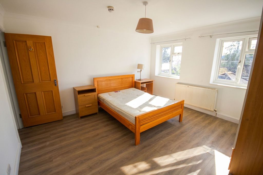 Additional image 30 of 9 bed detached house to rentSomerset Way, Iver SL0