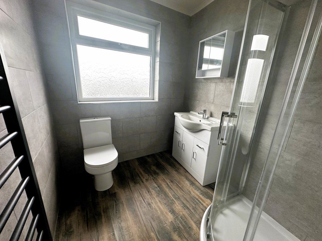 Additional image 12 of 2 bed flat to rentThe Circle, Manor Rd, Blackwood NP12