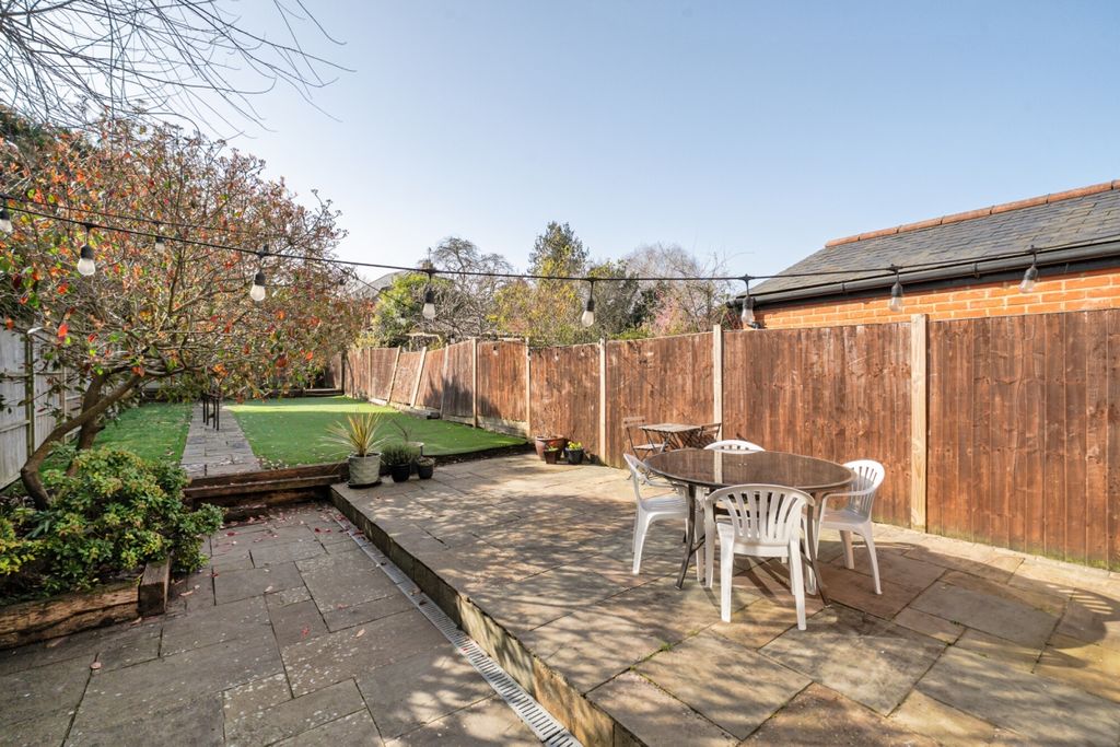 Additional image 14 of 4 bed semi-detached house to rentKings Road, Ascot SL5