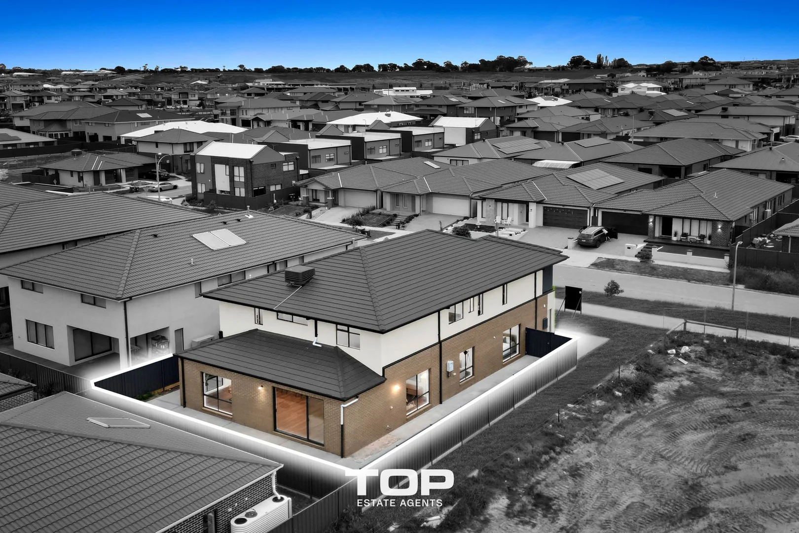 Additional image 44 of 32 Cavern Boulevard, Clyde North VIC 3978