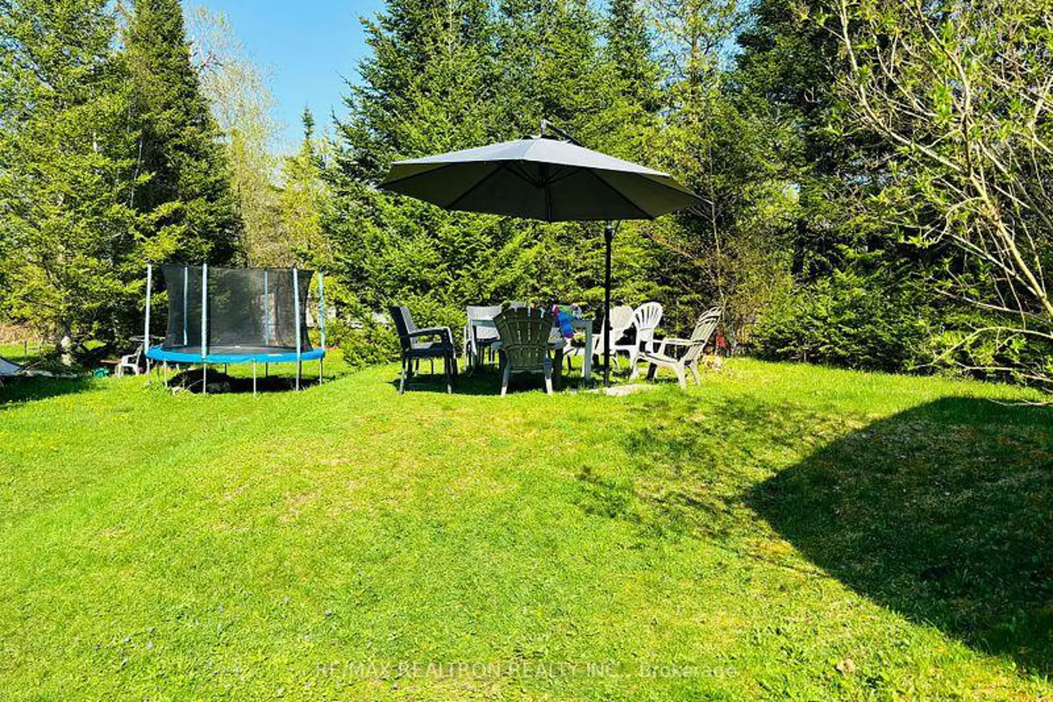 Additional image 4 of 2439 Wallace Avenue