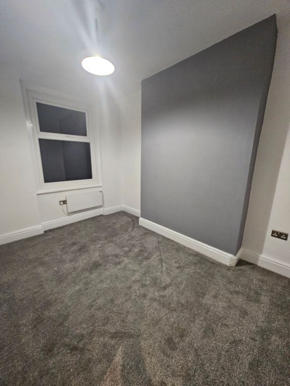 Additional image 6 of 1 bed flat to rentTrinity Square, Llandudno LL30