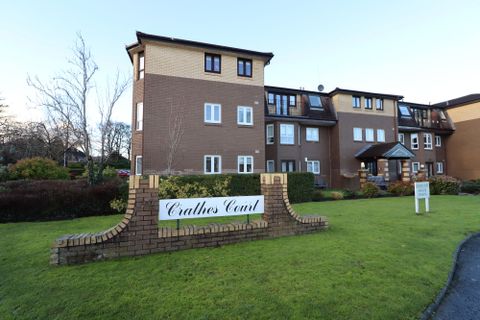 Hazelden Gardens, Glasgow G44