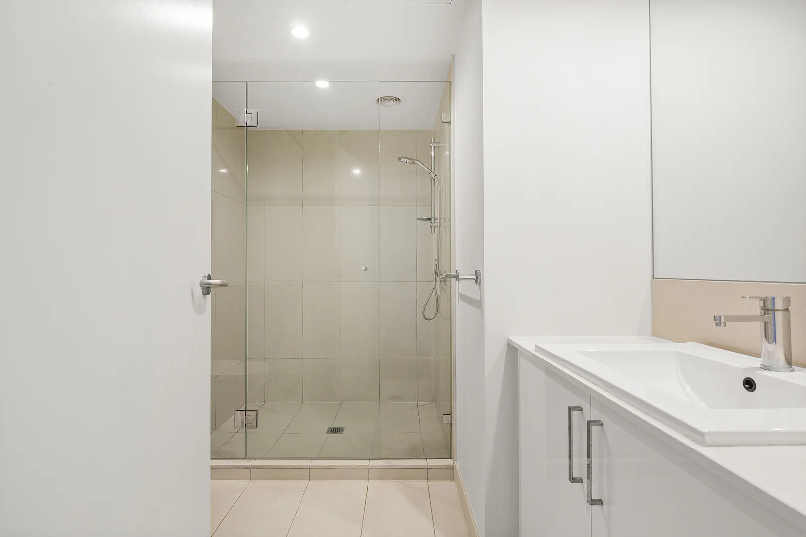 Additional image 5 of 1011/6 Leicester Street, Carlton VIC 3053