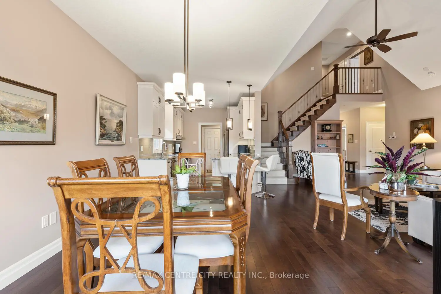 Additional image 6 of 24-2081 Wallingford Avenue