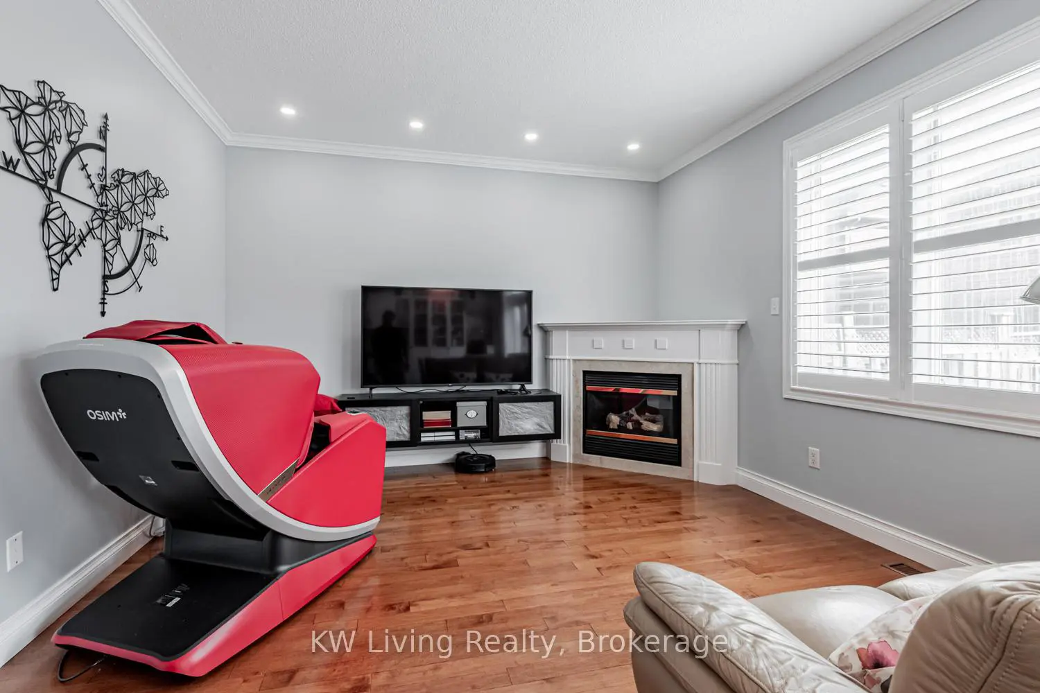 Additional image 9 of 29 Lakespring Drive