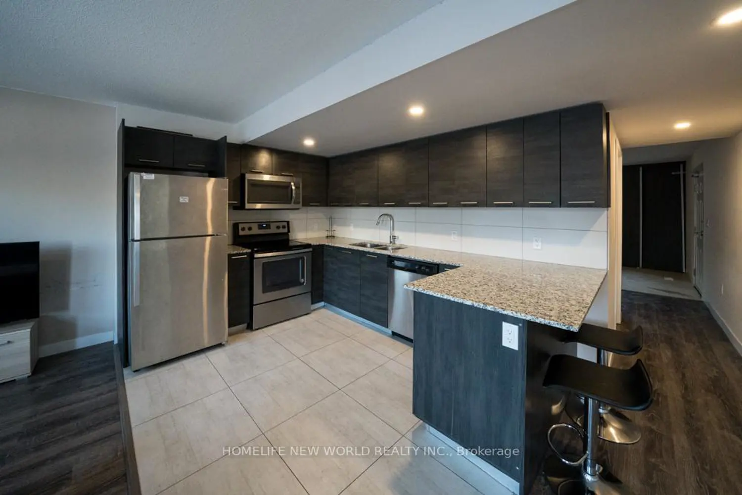 Additional image 7 of 288 Albert Street 116