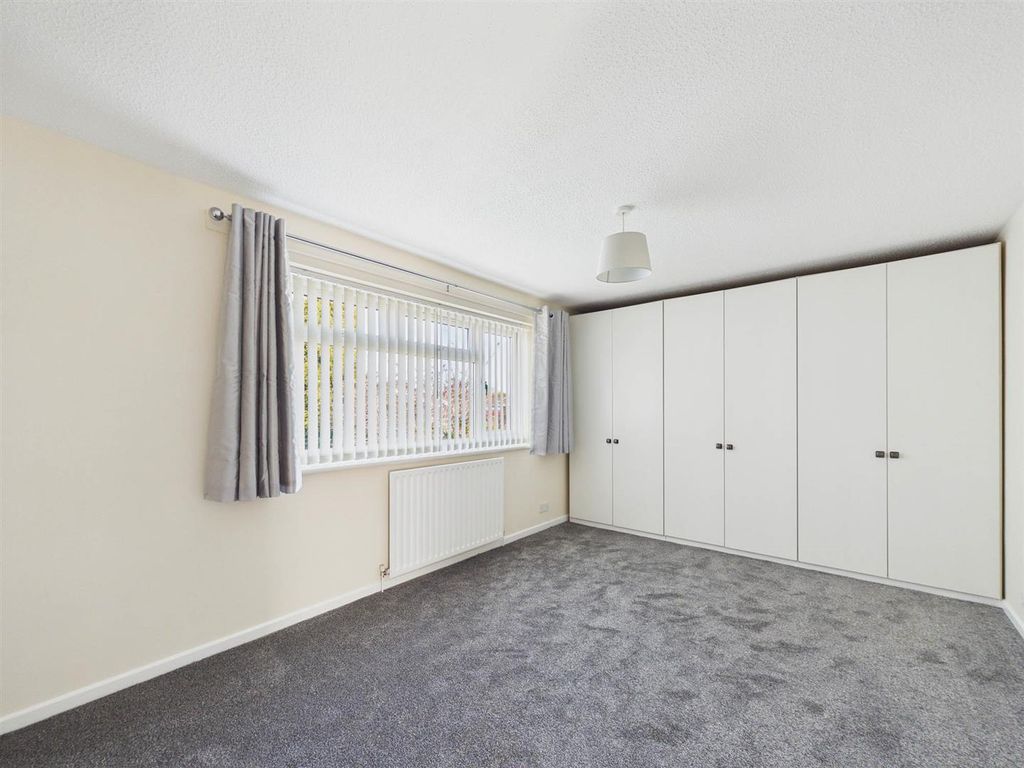 Additional image 8 of 3 bed detached bungalow to rentHillview Gardens, Ryall, Upton-Upon-Severn, Worcester WR8