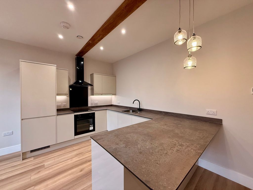 Additional image 8 of 2 bed flat to rentPrinces Drive, Worcester WR1