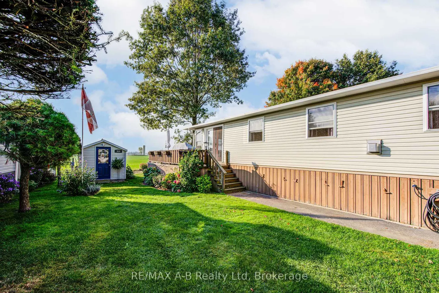 Additional image 4 of 316489 31St Line 959