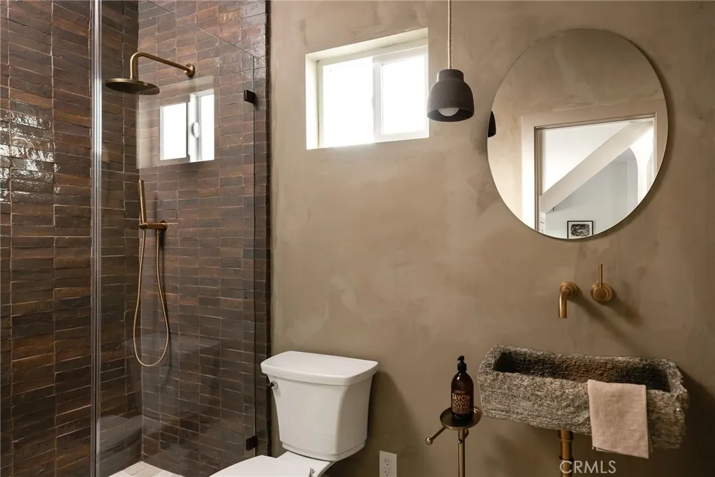 Additional image 21 of 5415 Ash Street, Los Angeles, CA 90042