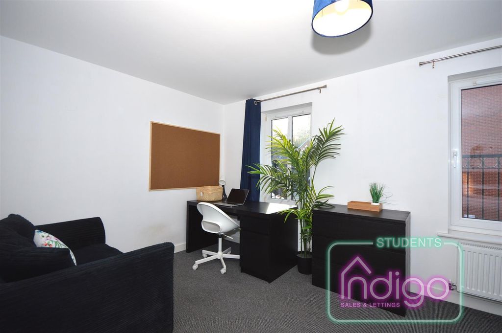 Additional image 29 of 5 bed property to rentChervil Close, Newcastle ST5