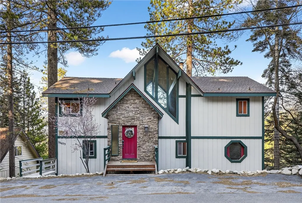 Additional image 69 of 26633 Thunderbird Dr, Lake Arrowhead, CA 92352