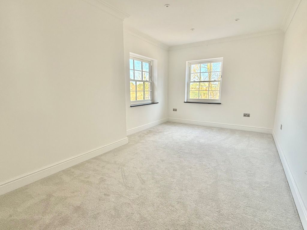 Additional image 5 of 5 bed detached house to rentLittle Heath, Sandy SG19
