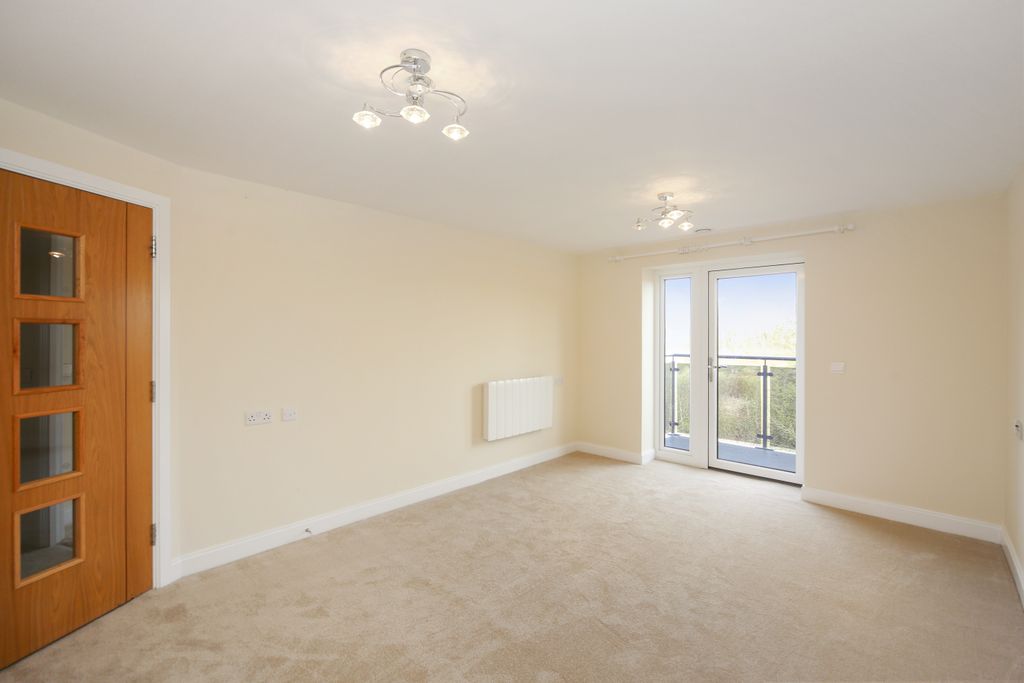 1 bed flat to rentSpringfield Close, Stratford-Upon-Avon CV37 photo 2