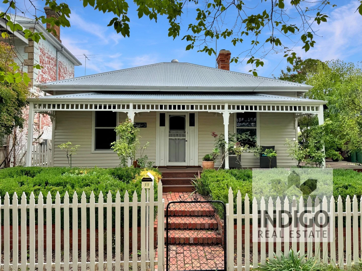 11 Williams Street, Beechworth VIC 3747