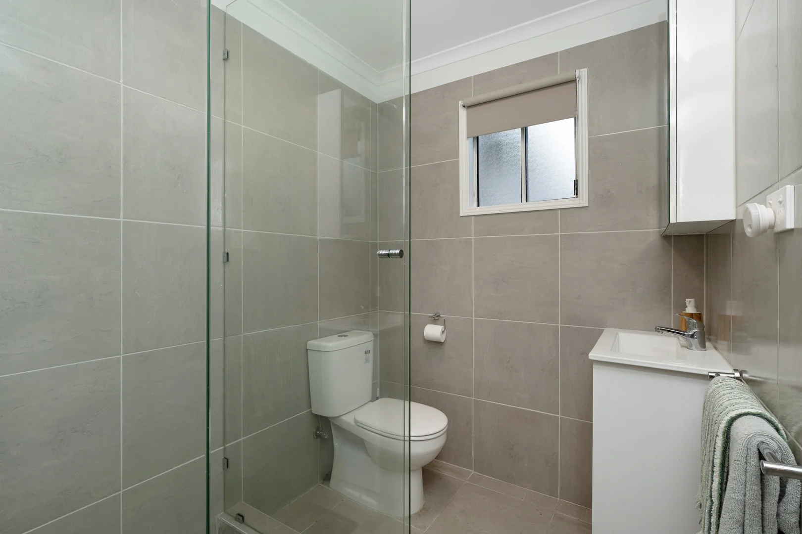 Additional image 16 of 53 Rose Street, North Ward QLD 4810