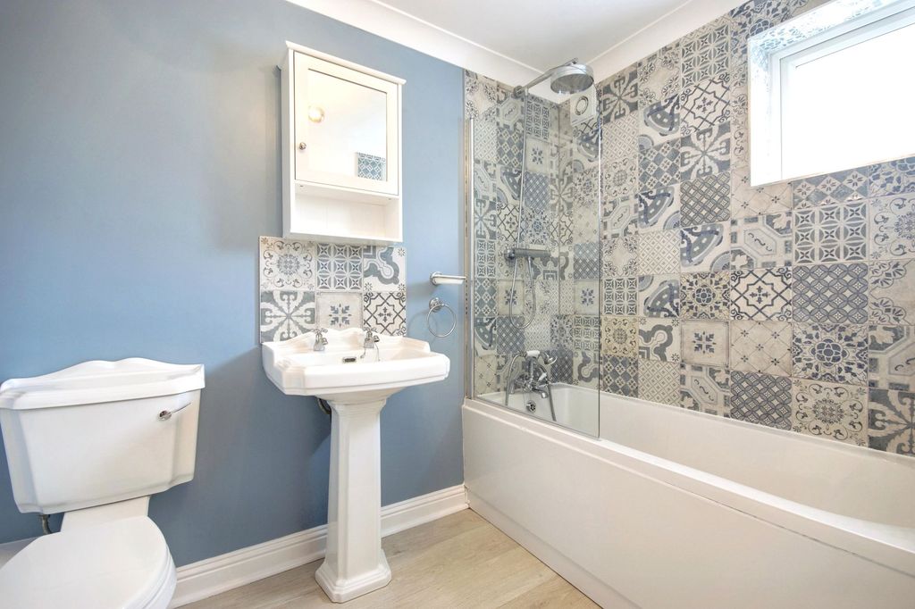 Additional image 4 of 2 bed flat to rent2 Jacks Gait, 8 Cassillis Road, Maybole KA19