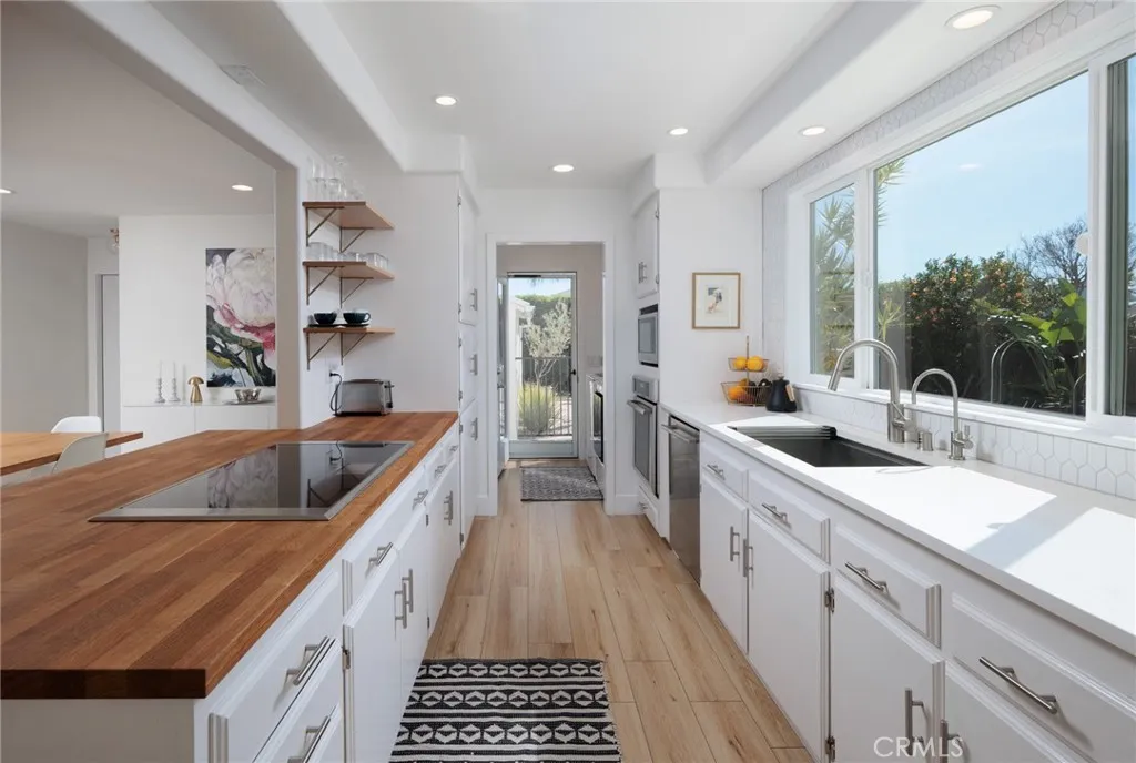 Additional image 11 of 13392 Farmington Road, Tustin, CA 92780