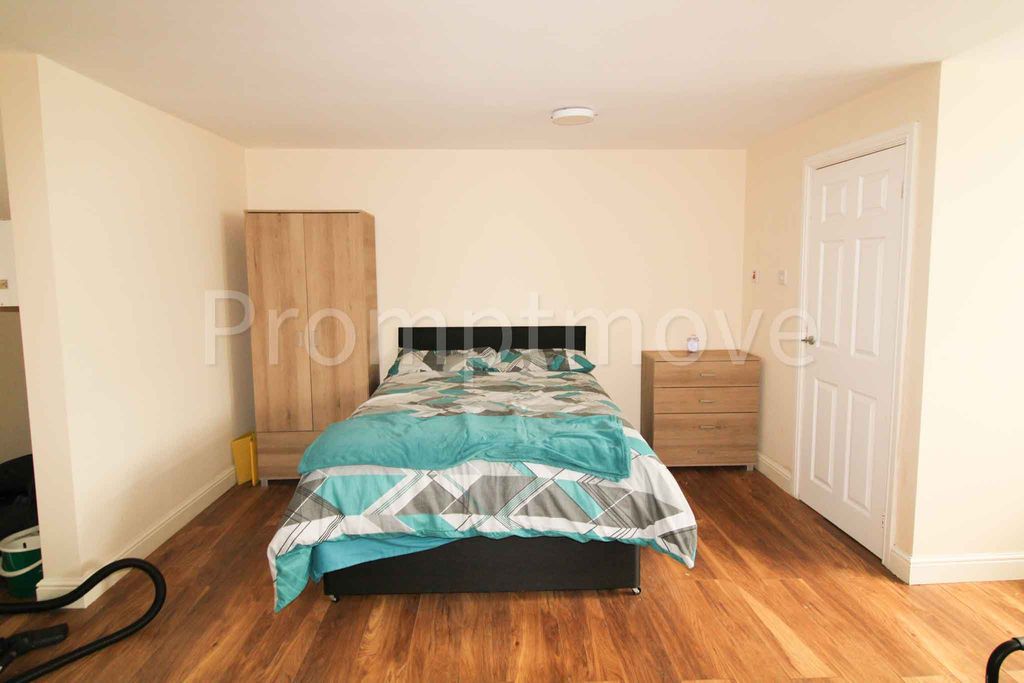 Additional image 11 of 7 bed shared accommodation to rentGrange Avenue, Leagrave, Luton LU4