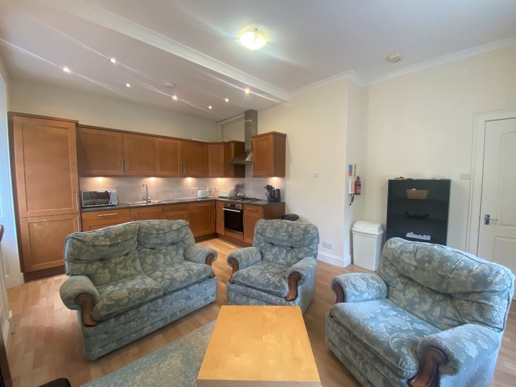 Additional image 3 of 3 bed flat to rentGala Park, Galashiels TD1