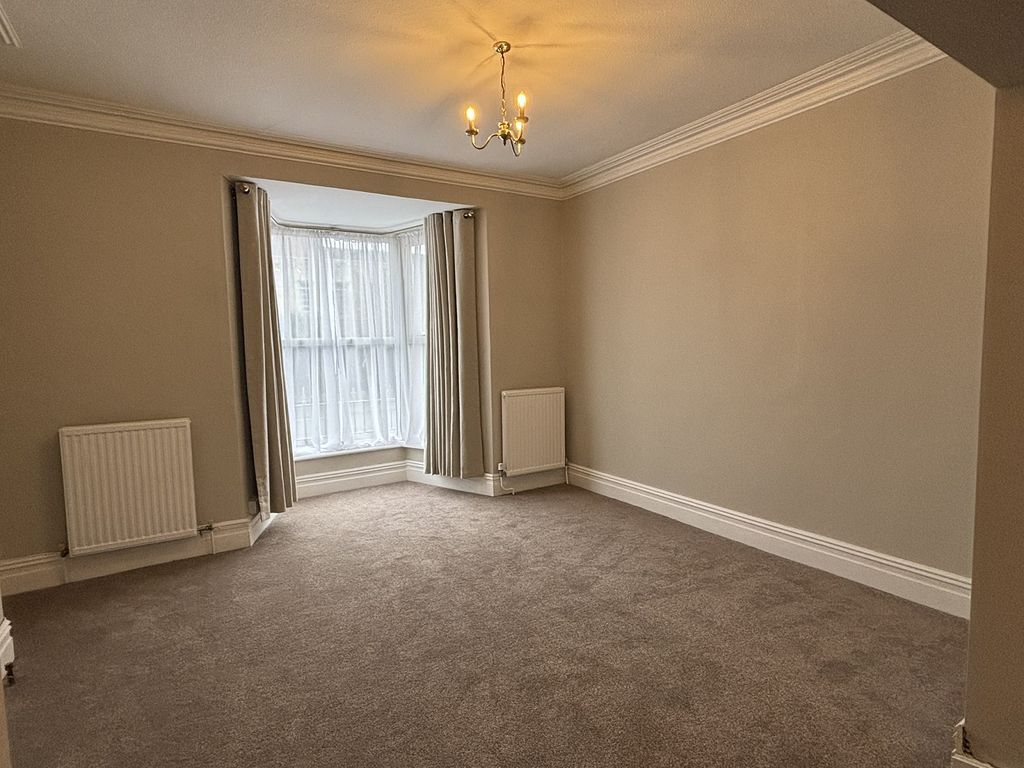 Additional image 5 of 4 bed property to rentNew Road, Llandovery, Carmarthenshire. SA20