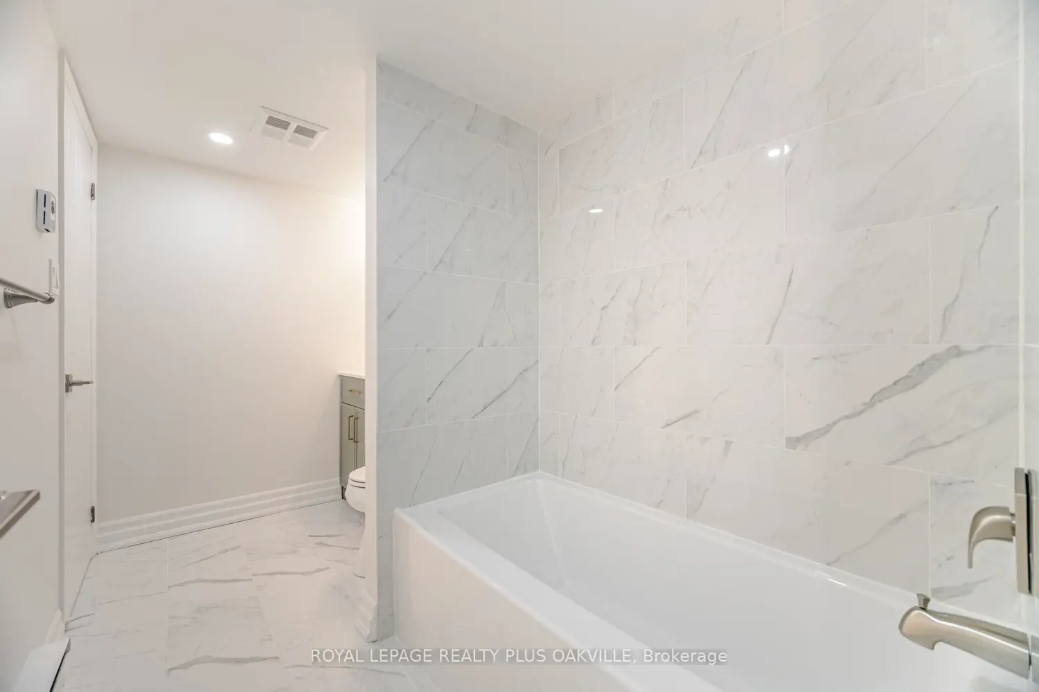 Additional image 13 of 1225 North Shore Boulevard 104