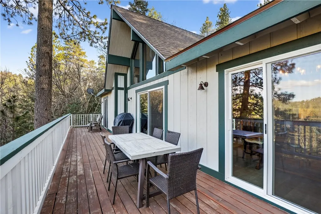 Additional image 11 of 26633 Thunderbird Dr, Lake Arrowhead, CA 92352