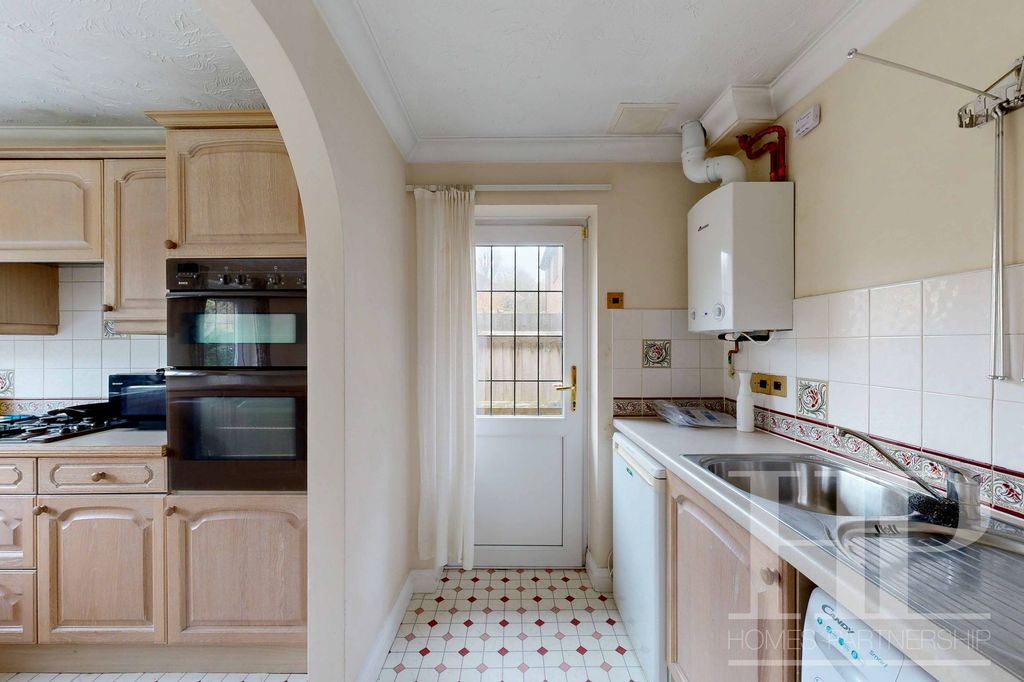 Additional image 26 of 4 bed detached house to rentHatchlands, Horsham RH12