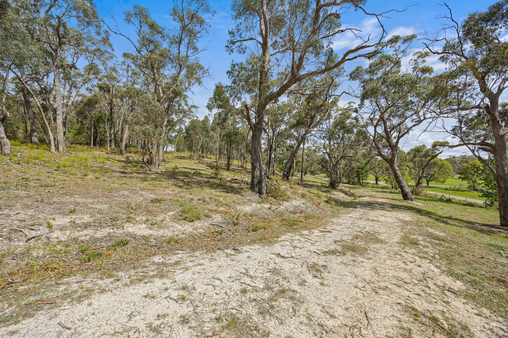 Additional image 8 of 628 Linton-carngham Road, Snake Valley VIC 3351