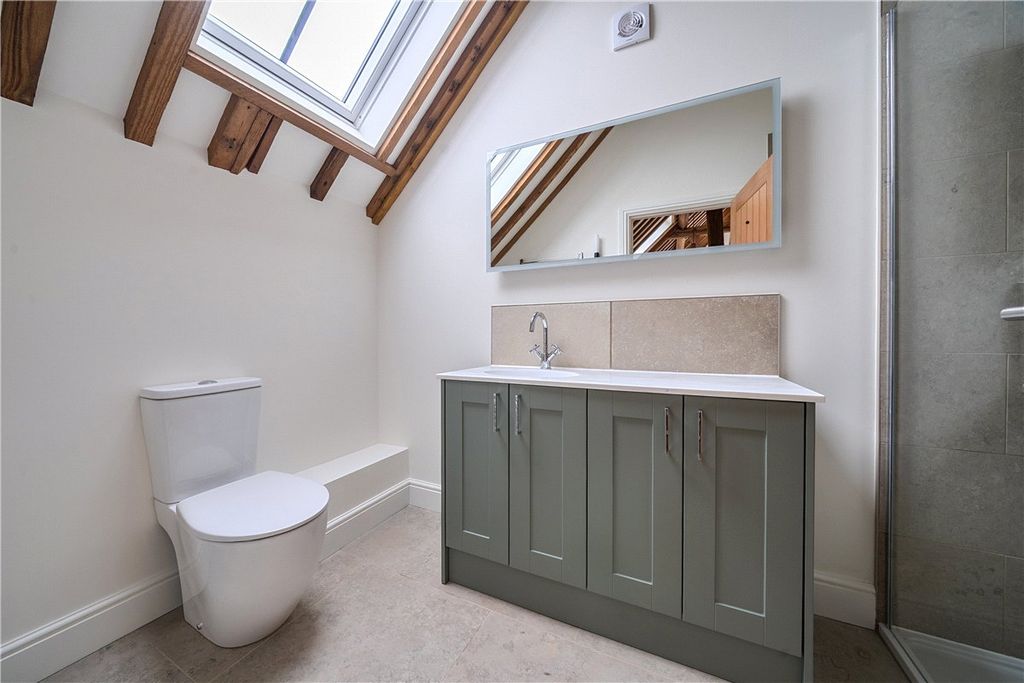Additional image 11 of 3 bed detached house to rentEnborne Street, Enborne, Newbury, Berkshire RG20
