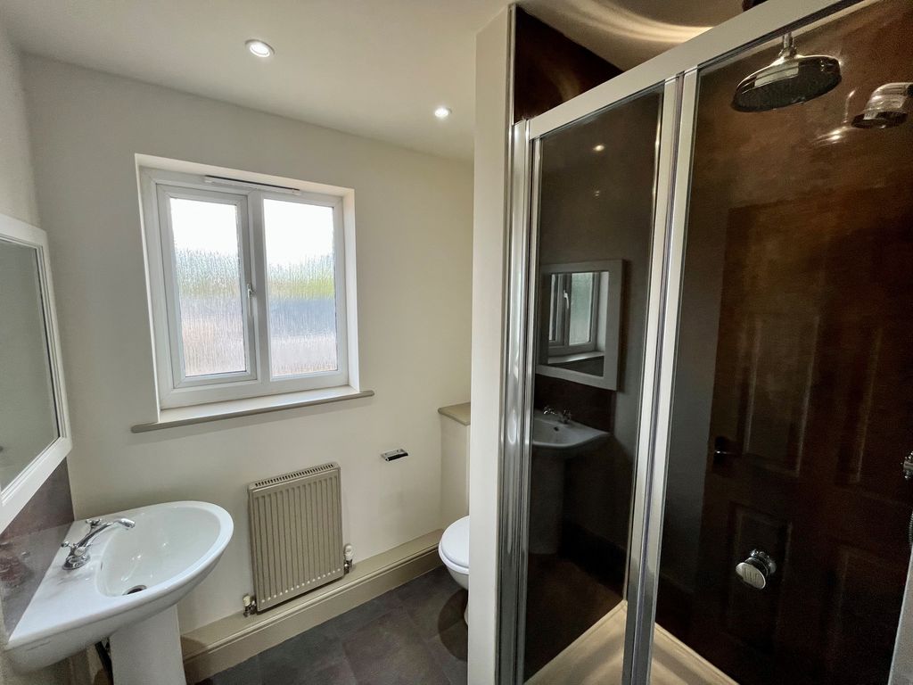 Additional image 10 of 4 bed detached house to rentStuart Close, Brandon IP27