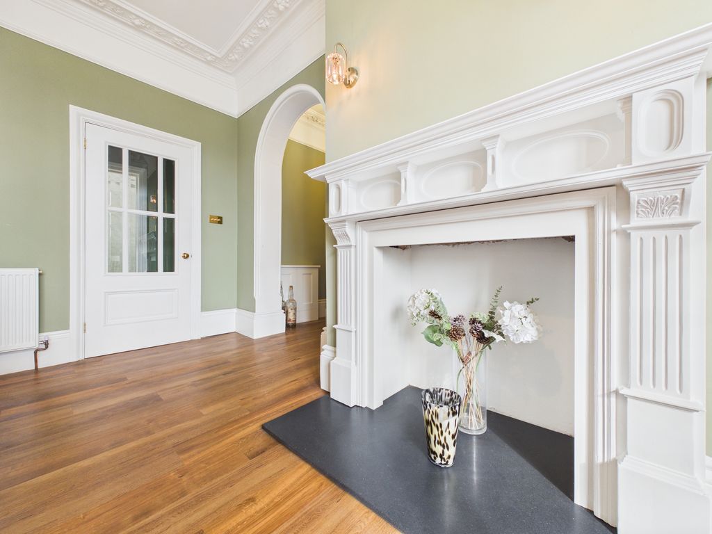 Additional image 4 of 2 bed flat to rentHeene Road, Worthing BN11