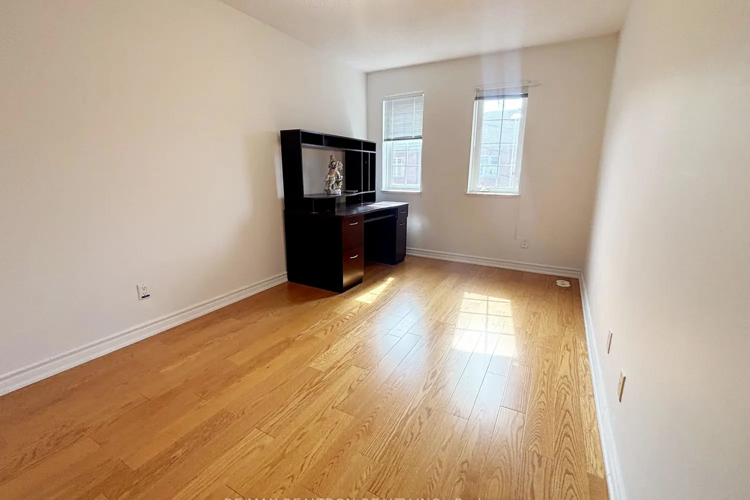 Additional image 14 of 1881 Mcnicoll Avenue 303