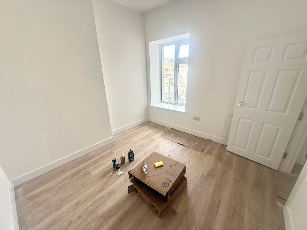 Additional image 6 of 2 bed flat to rentFlat 1, Talbot Street, Maesteg CF34