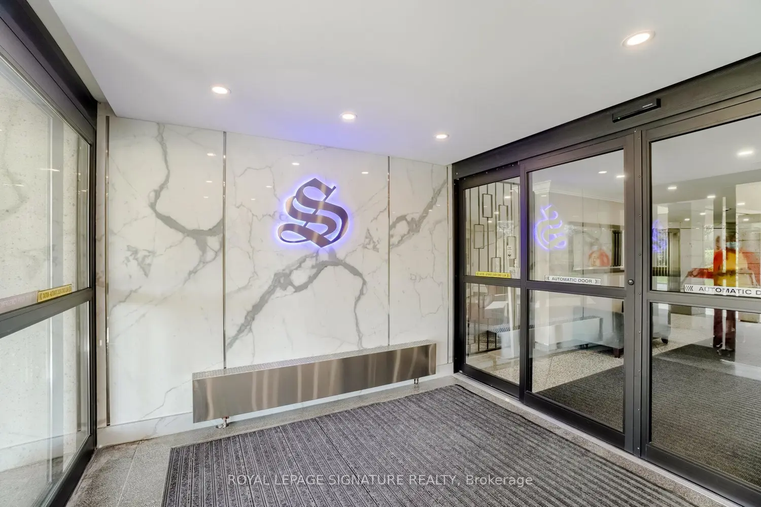 Additional image 5 of 451 The West Mall Drive 1212