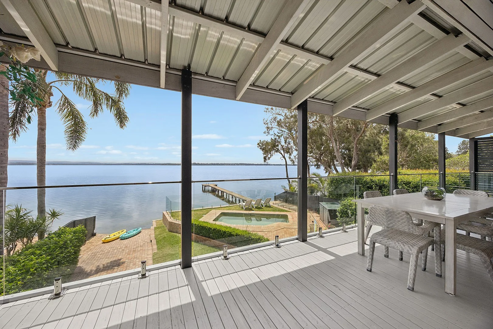 11 Rowland Terrace, Toukley NSW 2263