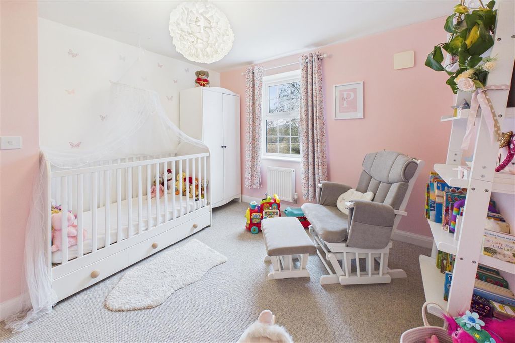 Additional image 22 of 5 bed detached house to rentGalloway Road, Drakelow, Burton-On-Trent DE15
