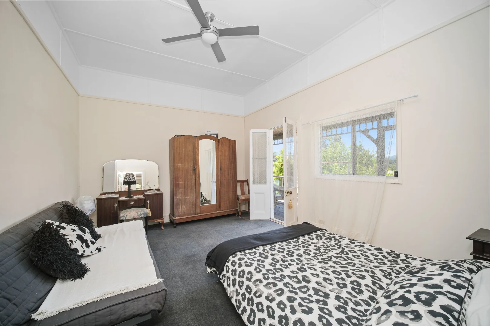 Additional image 8 of 1011 THE BUCKETTS WAY, Tugrabakh NSW 2422